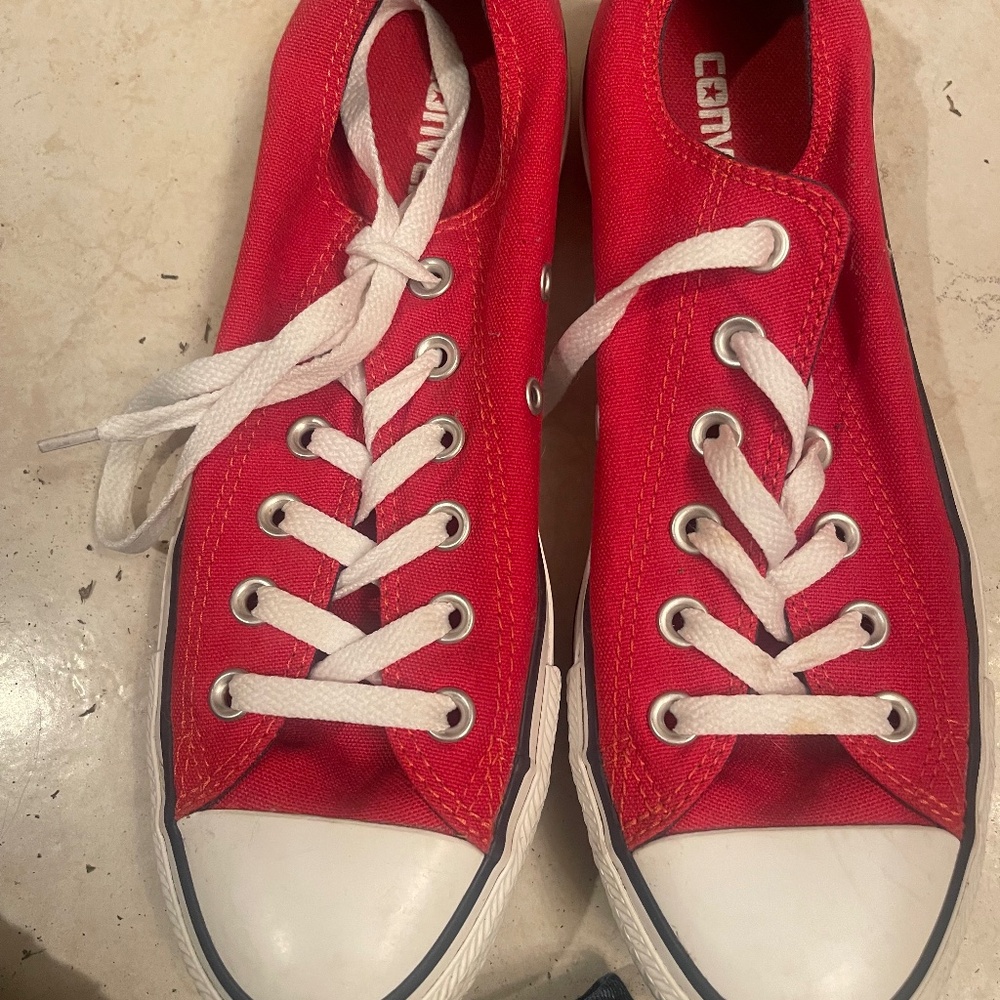 Women's Red Converse